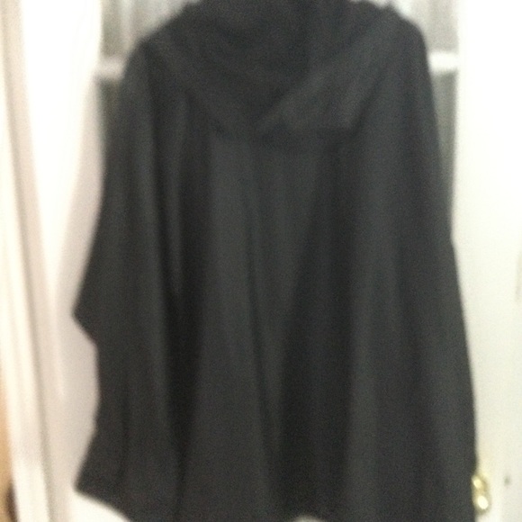 SoldMens already lowered price firm   New Chrhartt XL raincoat with hood - Picture 7 of 10